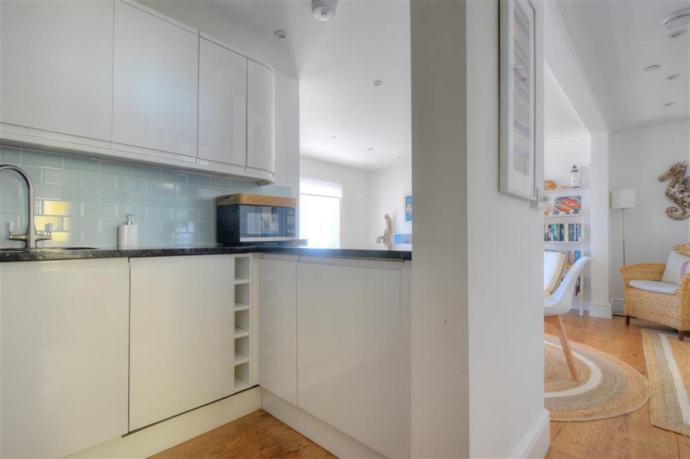 Seahorse Apartment Лайм Риджис Екстериор снимка